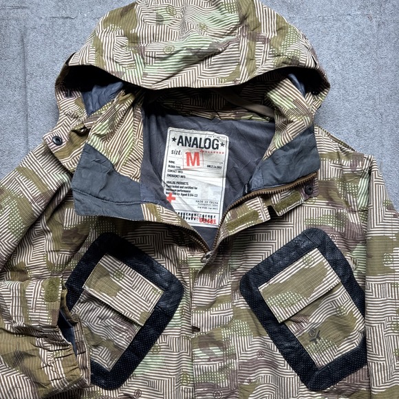 Analog Snowboard Jacket Men's Medium Camo Geometric Print Hooded Winter Ski Coat - Picture 1 of 16
